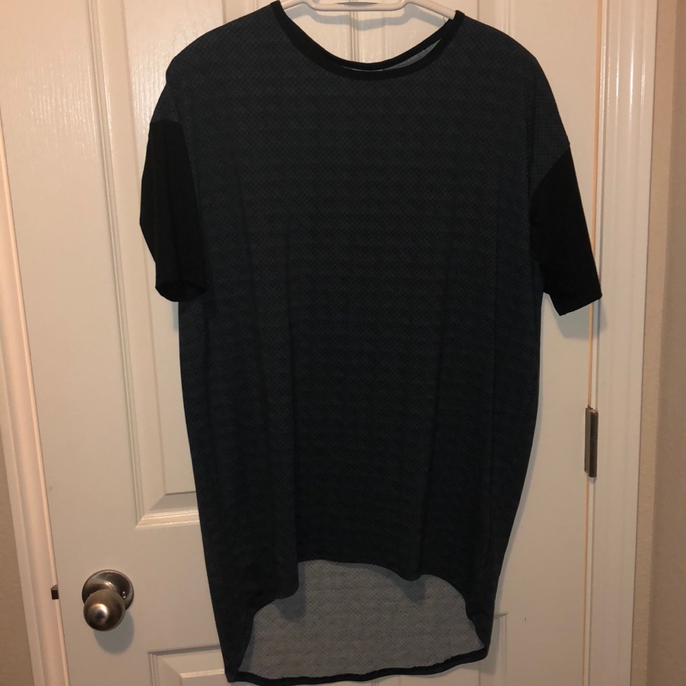 LuLaRoe top tunic Irma